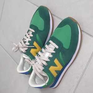 New Balance green sneakers